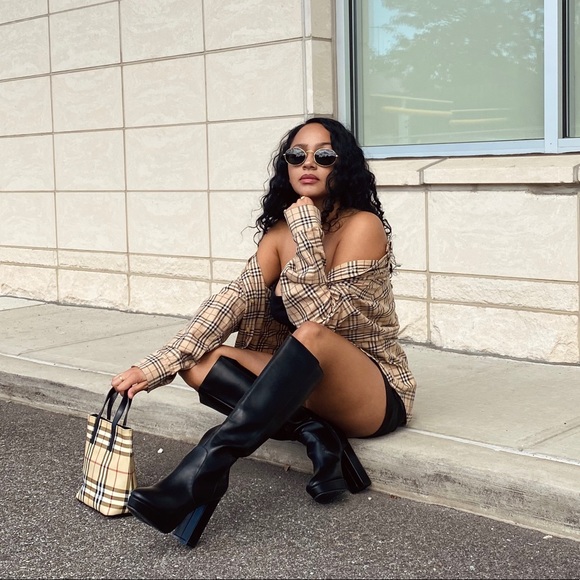 • MEET YOUR SELLER • - Picture 3 of 13